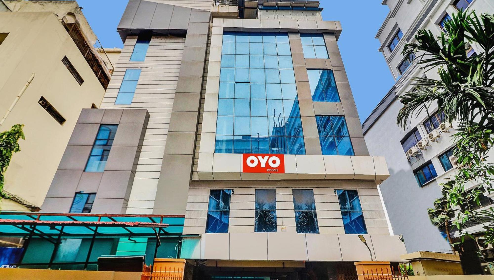 Heavens Inn Near Rasoolpura Metro Station Hyderabad Esterno foto